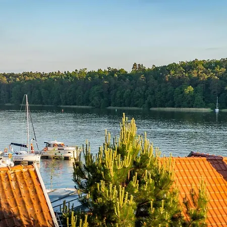 Nad Jeziorem Lägenhet